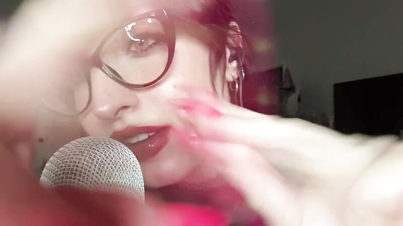 Beebee ASMR - 10 July 2026 - Patreon | UNPREDICTABLE ASMR TRIGGER ASSORTMENT (Fast Gripping, Mouth Sounds, Long Nail Tapping)