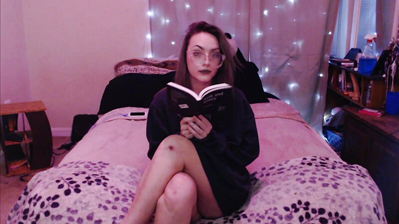 MillieMillz - Geeky Babysitter Gets Blackmailed