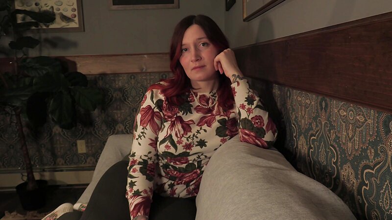 Bettie Bondage - Friends Want to Fuck Your Mom