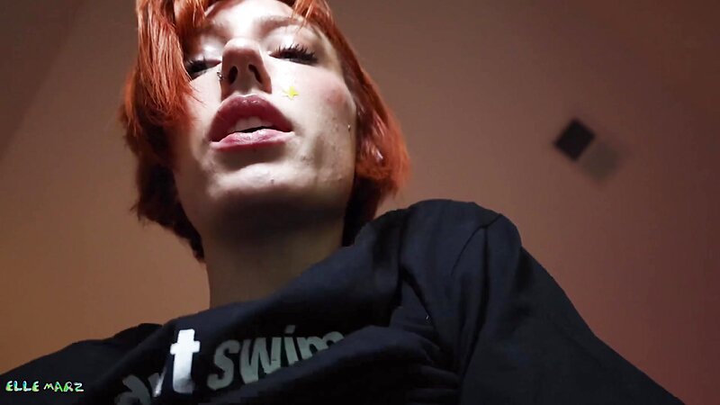 Elle Marz - Let me Use It