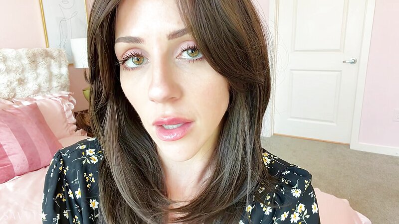 Savvy Star - Kissing Lessons with StepMom