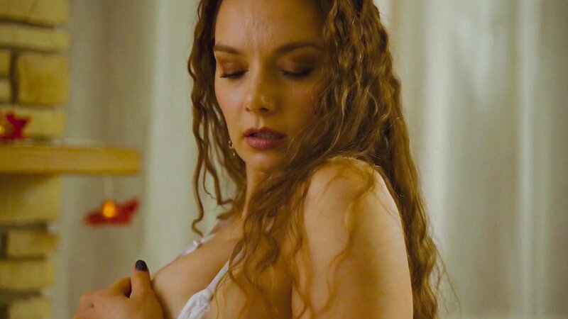 Xenia Crushova Christmas Boobs Tease Video Leaked