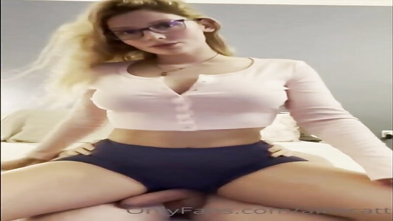 Oliviamaebae Creamy Creampie Fucking Boyfriend