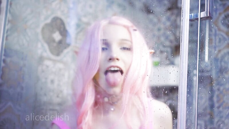 Alice Delish Sexy Russian Teen Cosplay Stripteasing